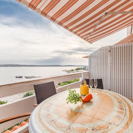 Ferienhaus Rajka Kustići Esterno foto